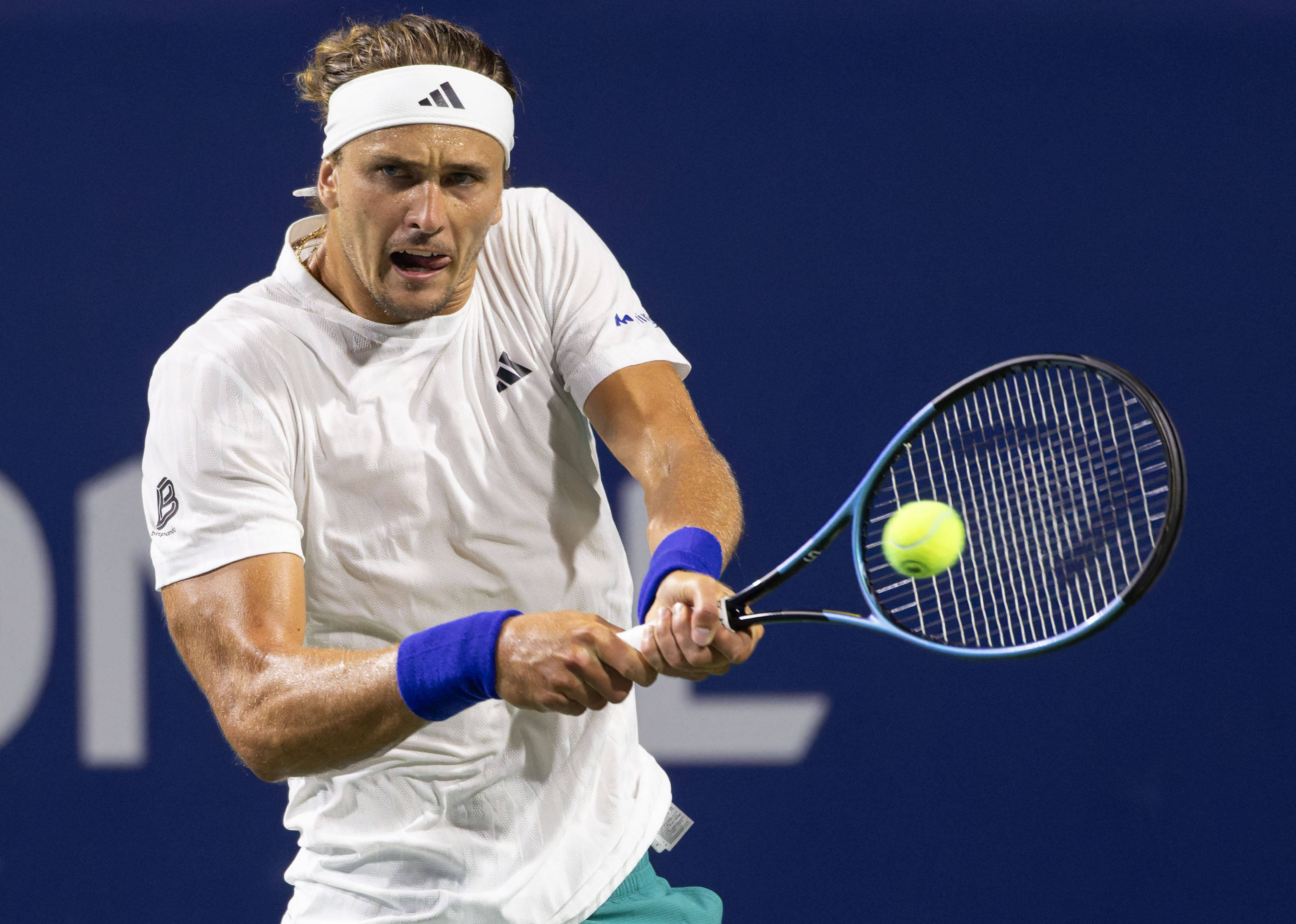 华体会下载-法国网球队爆冷西班牙网球队，兹维列夫高光表现的简单介绍  第2张